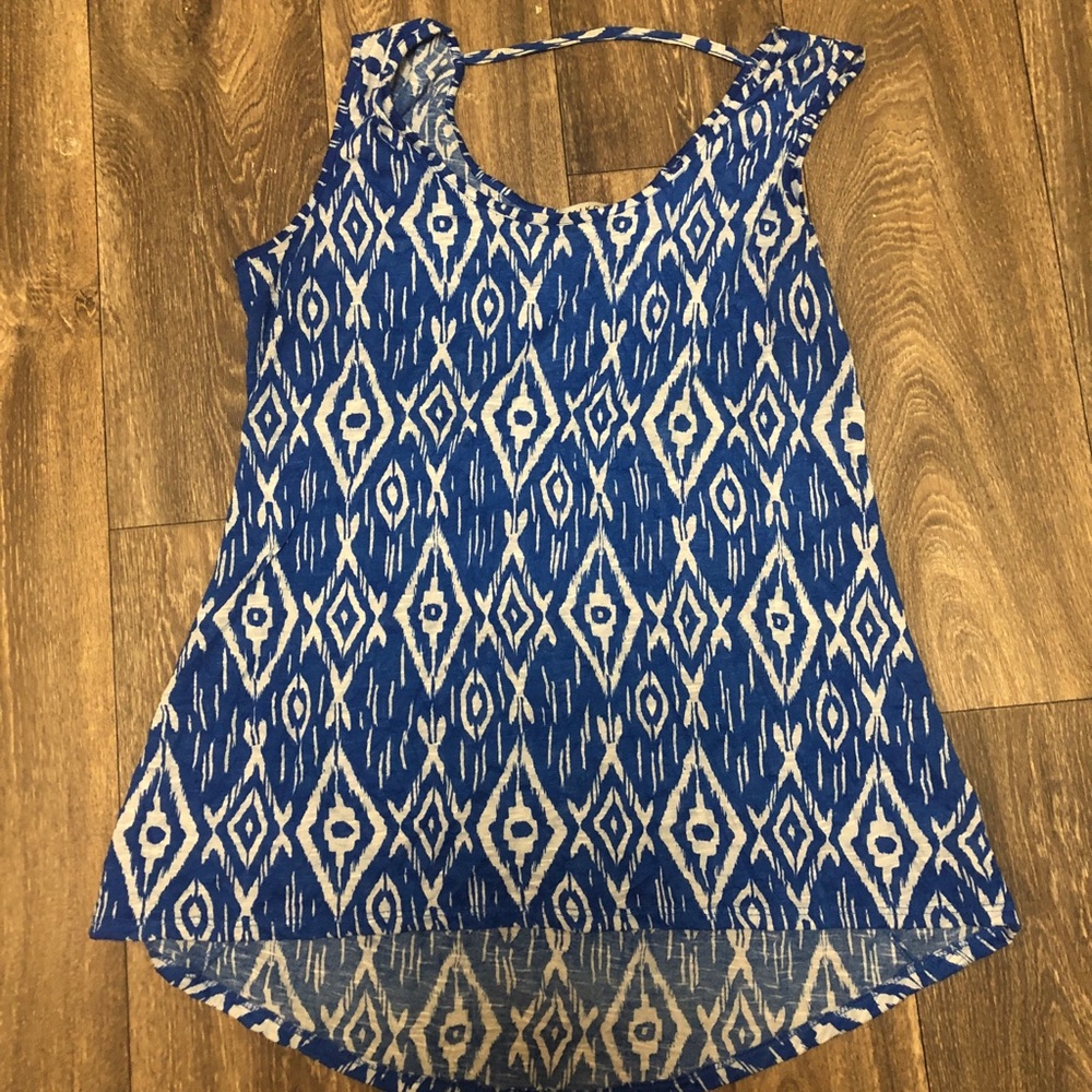 M.I.K.O. Ikat patterned blue and white tank top